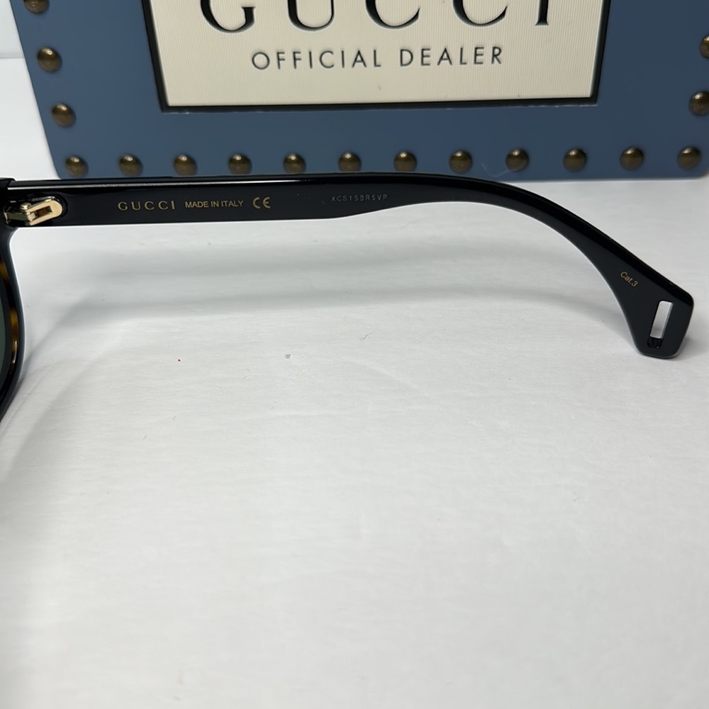 New Authentic GUCCI
Grey Green Pilot Men's Sunglasses GG0463S00358 - Picture 12 of 14